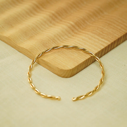 Twisted Rope Cuff