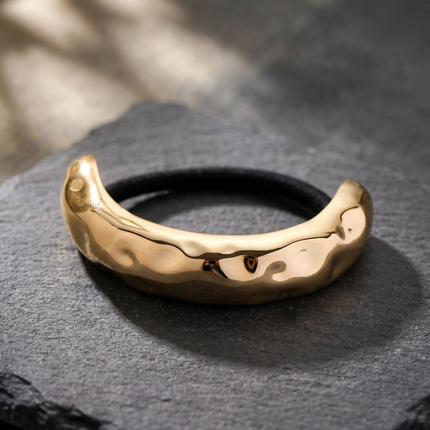 Hammered Arc Hair Tie