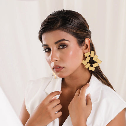 Cluttered Hoops