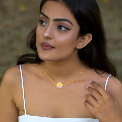 Phase Necklace -Crescent Moon