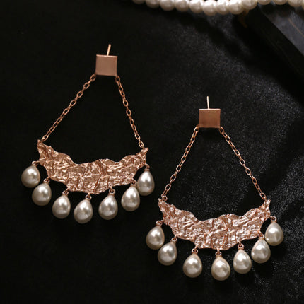 Maharani Pearl Glow Earrings