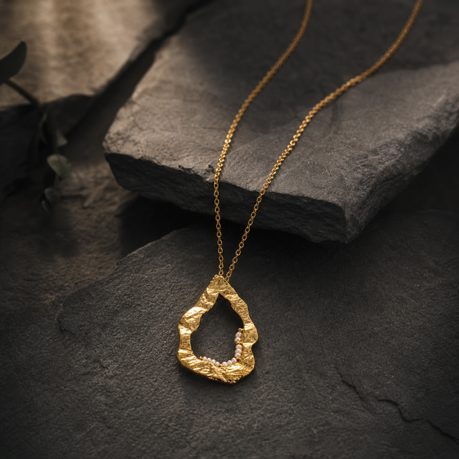 Monarch Line Necklace